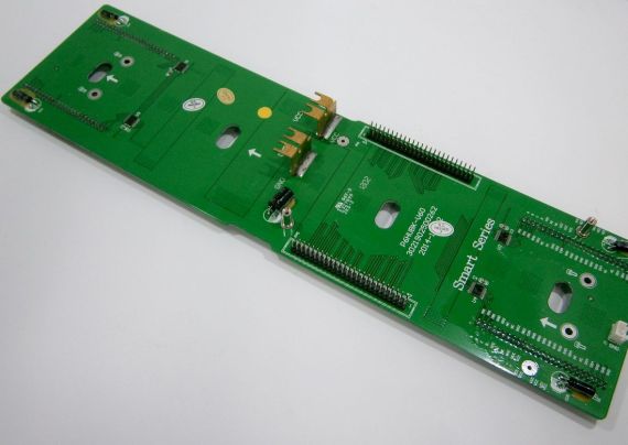 $ConnectorPCB AV6 Picture