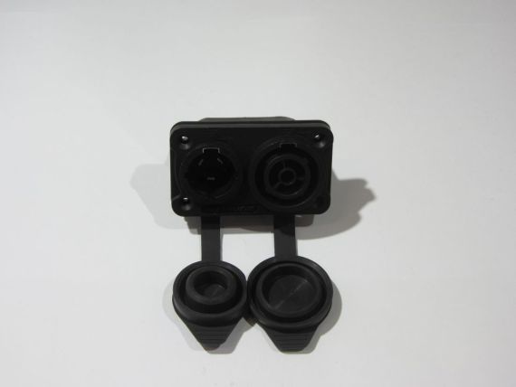 IP Powerconnector In/Out Hydro Picture
